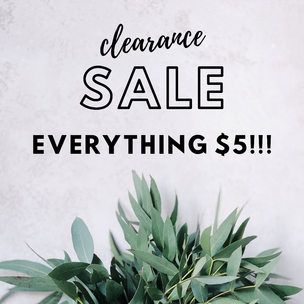 CHEAP outlet items from @amyraescloset!!!